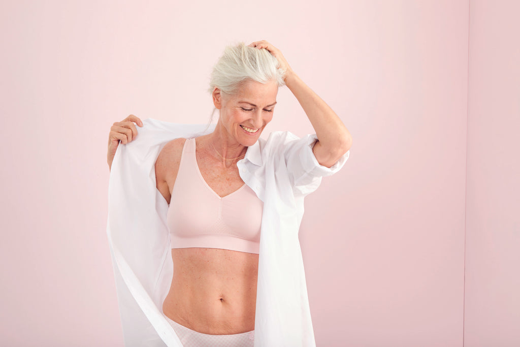 Buy White Fleur Non-wired Front Closure Mastectomy Bra Online, Amoena  Worldwide